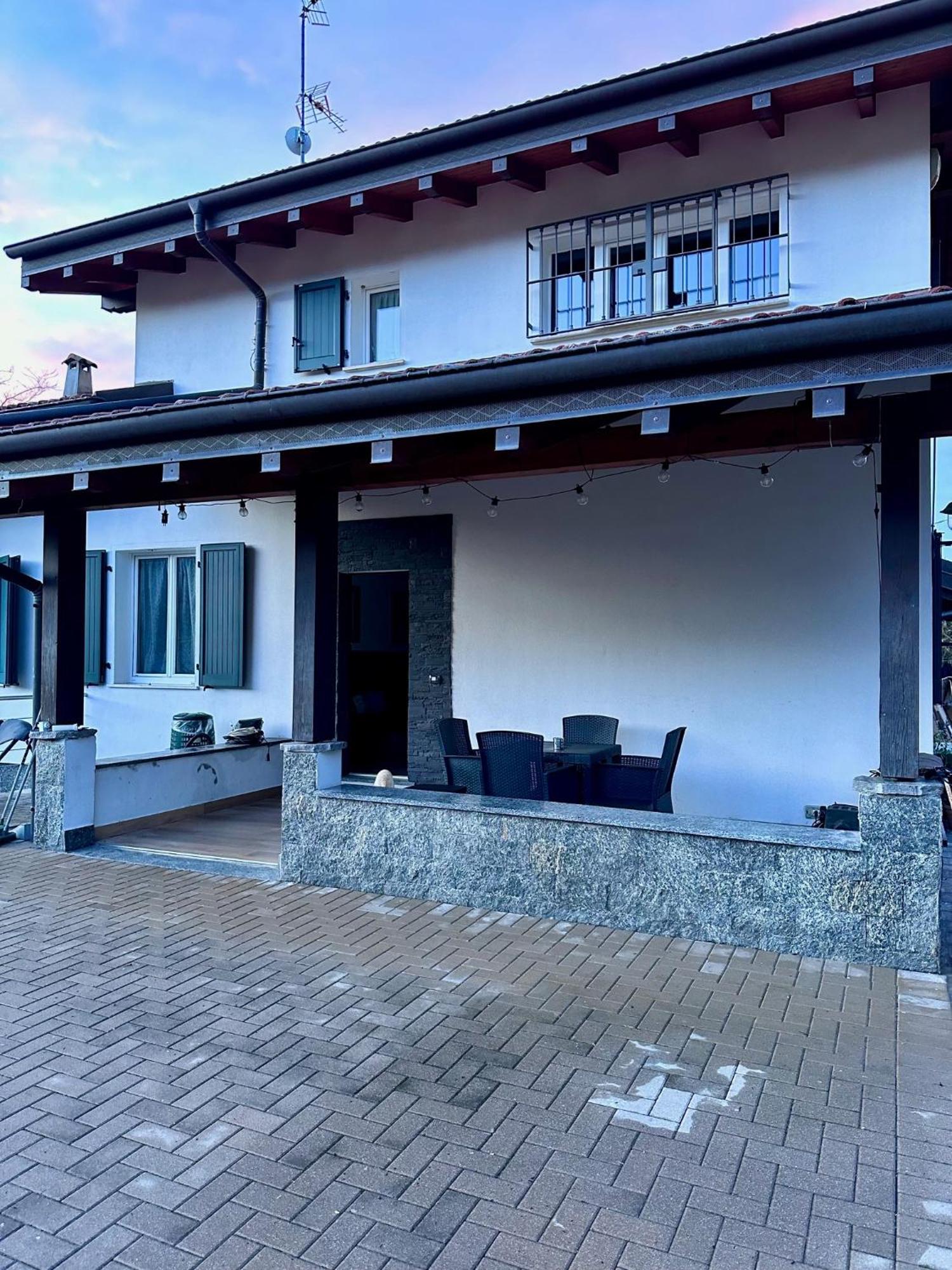 Vacabruz Apartment Besano Kültér fotó